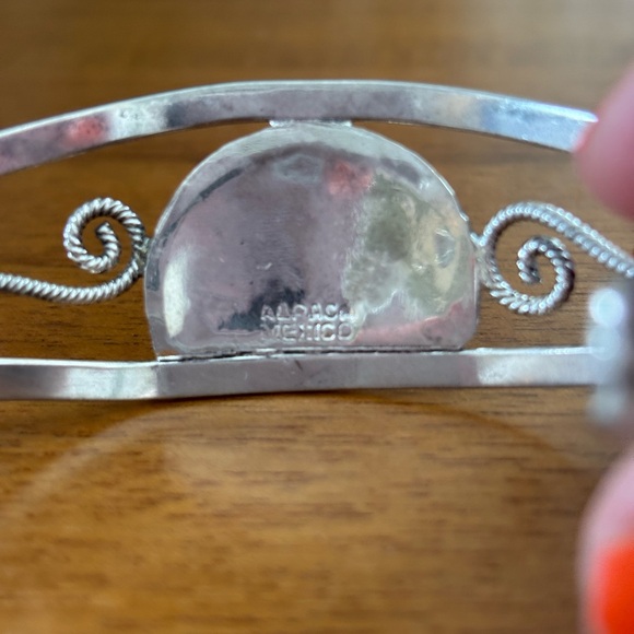 Vintage Mexican Silver Abalone Cuff Bracelet - Picture 5 of 10